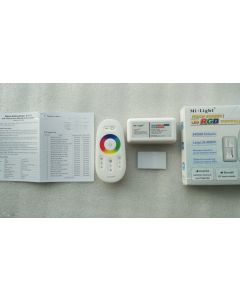 FUT025 RGB LED controller with RF remote