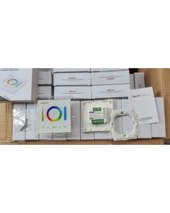 MiBoxer P3 MiLight touch panel LED controller